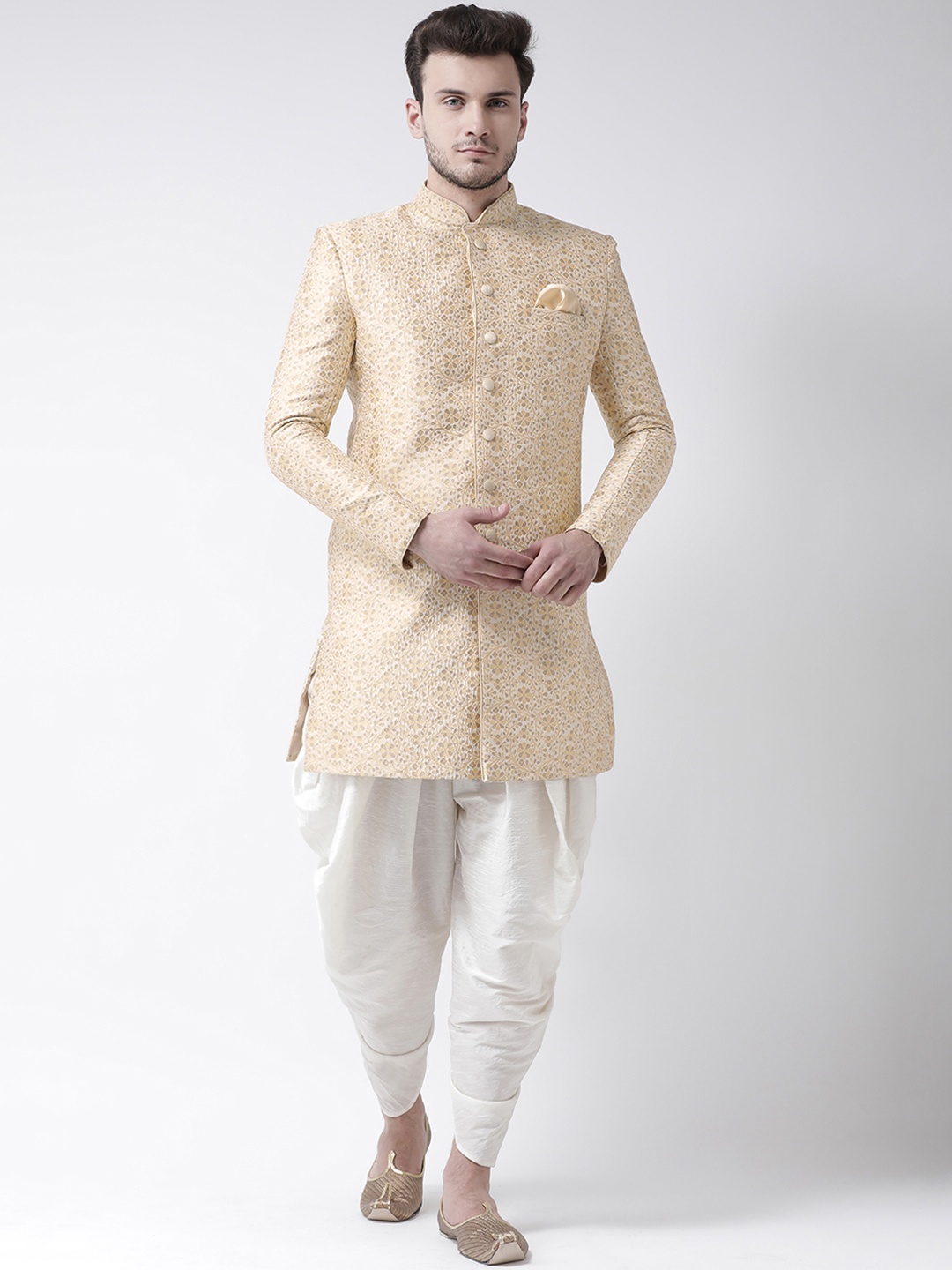 

DEYAAN Men Cream-Coloured & Off-White Self-Design Silk Sherwani