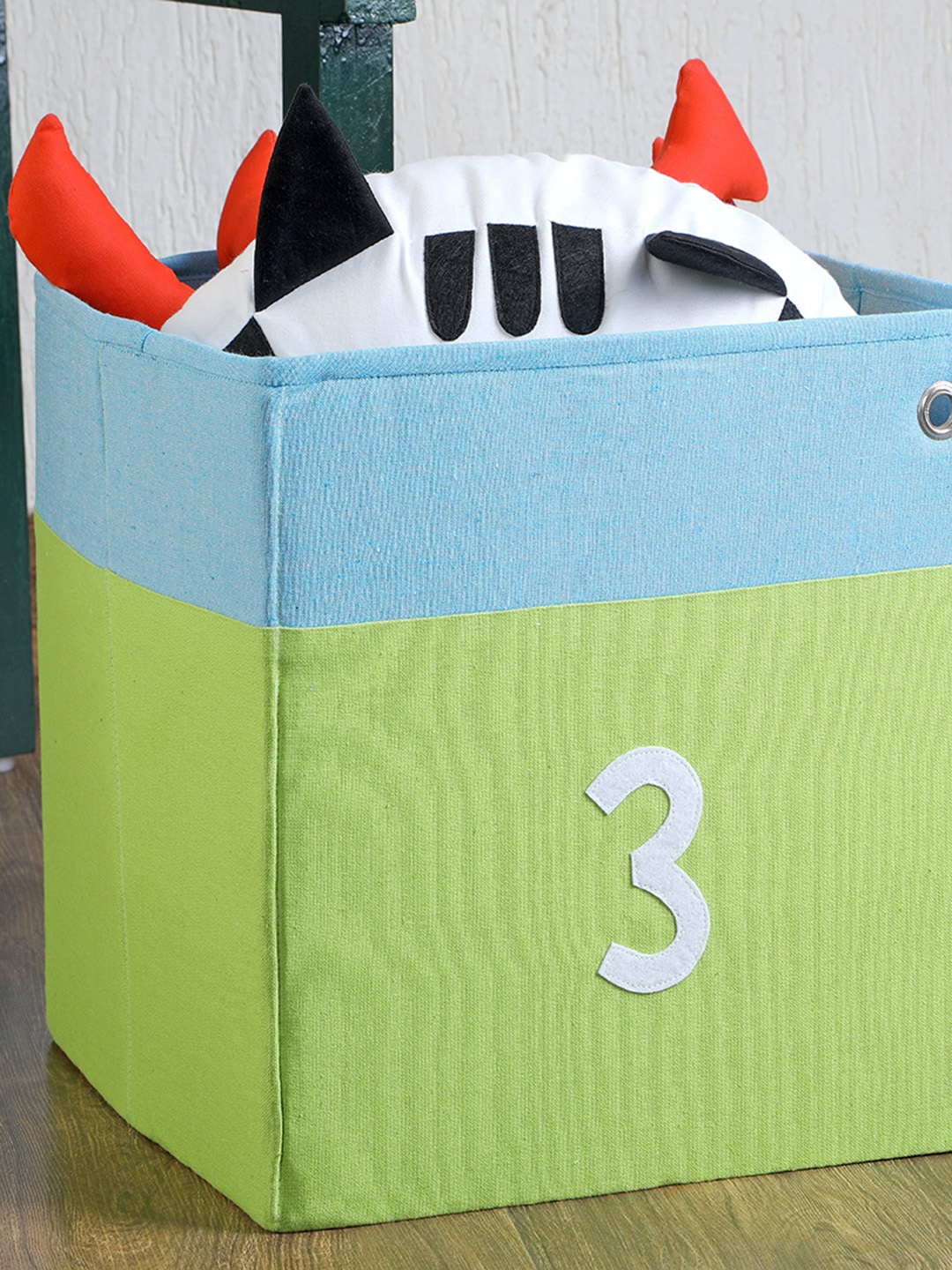 

My Gift Booth Lime Green Printed Laundry Bag