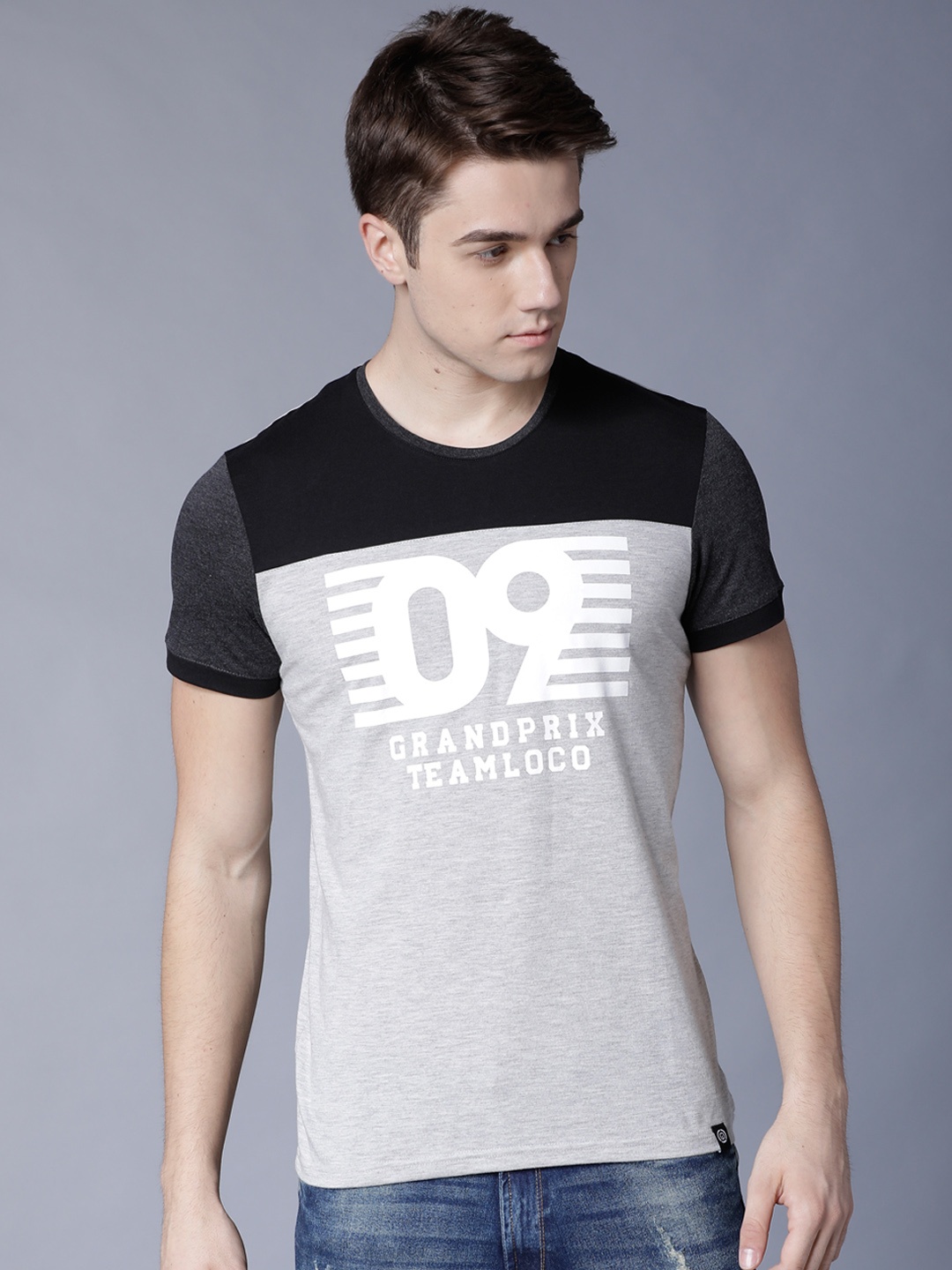 

LOCOMOTIVE Men Grey & Black Printed Round Neck Slim Fit T-shirt