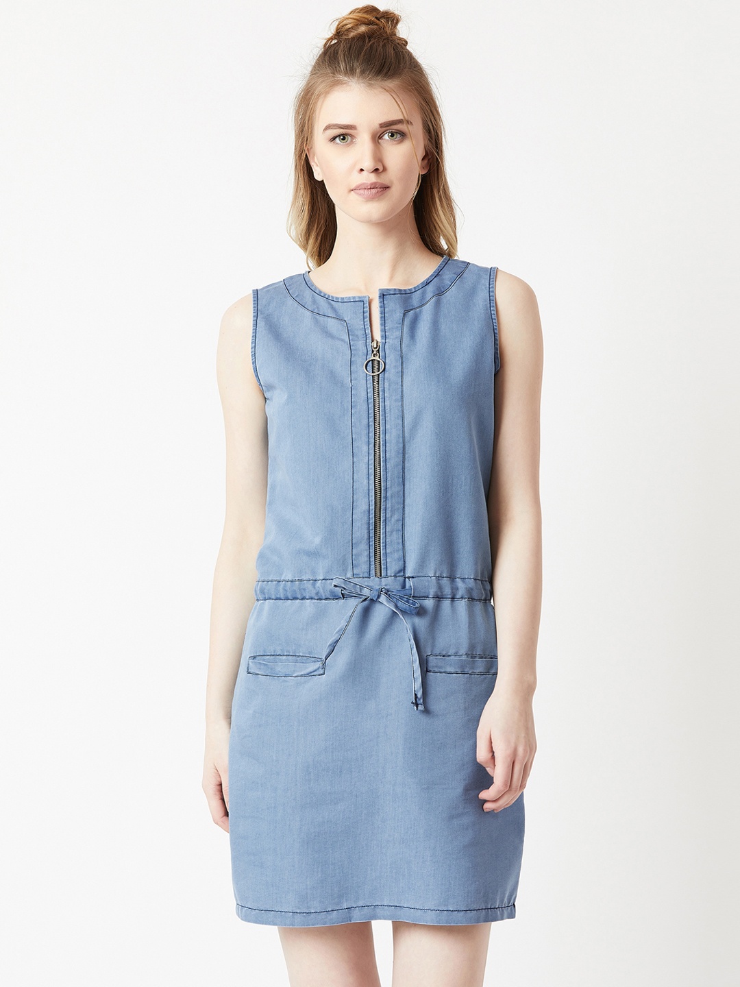 

Miss Chase Women Lightweight Blue Solid Sheath Dress