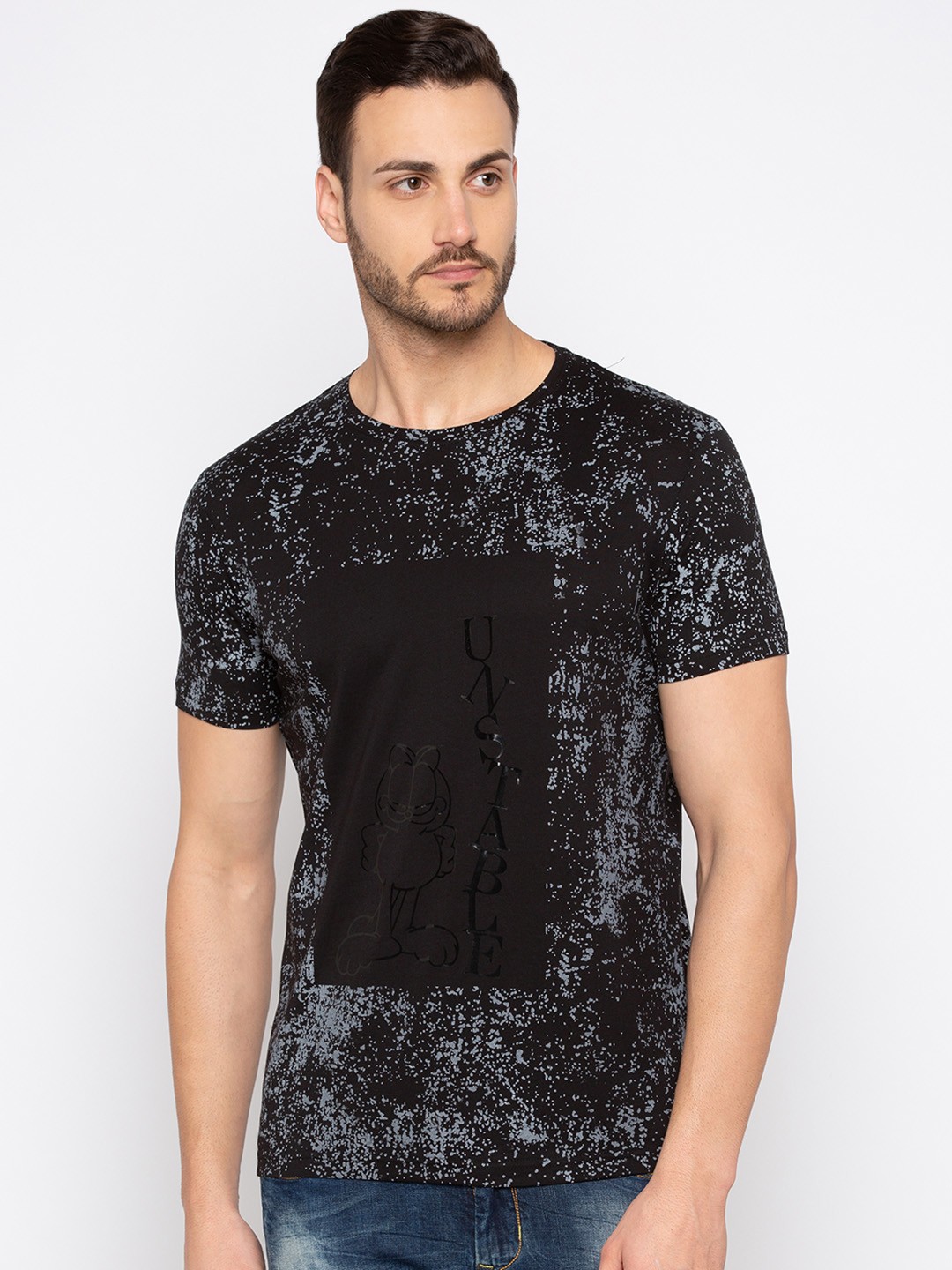 

Status Quo Men Black Printed Round Neck T-shirt