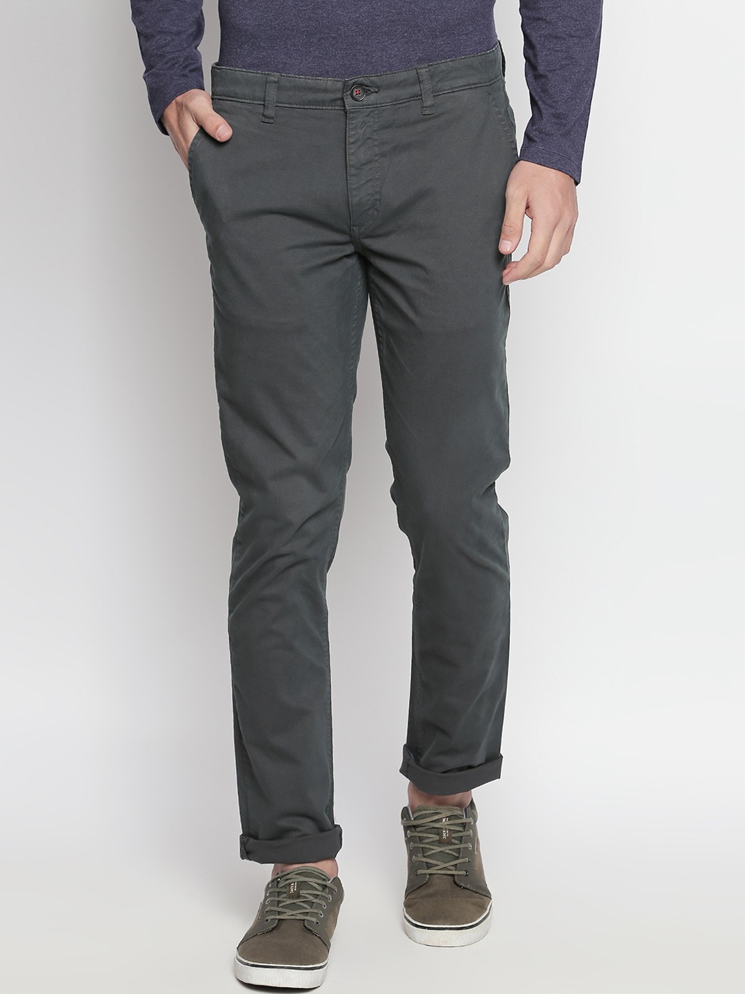 

BYFORD by Pantaloons Men Teal Slim Fit Solid Regular Trousers