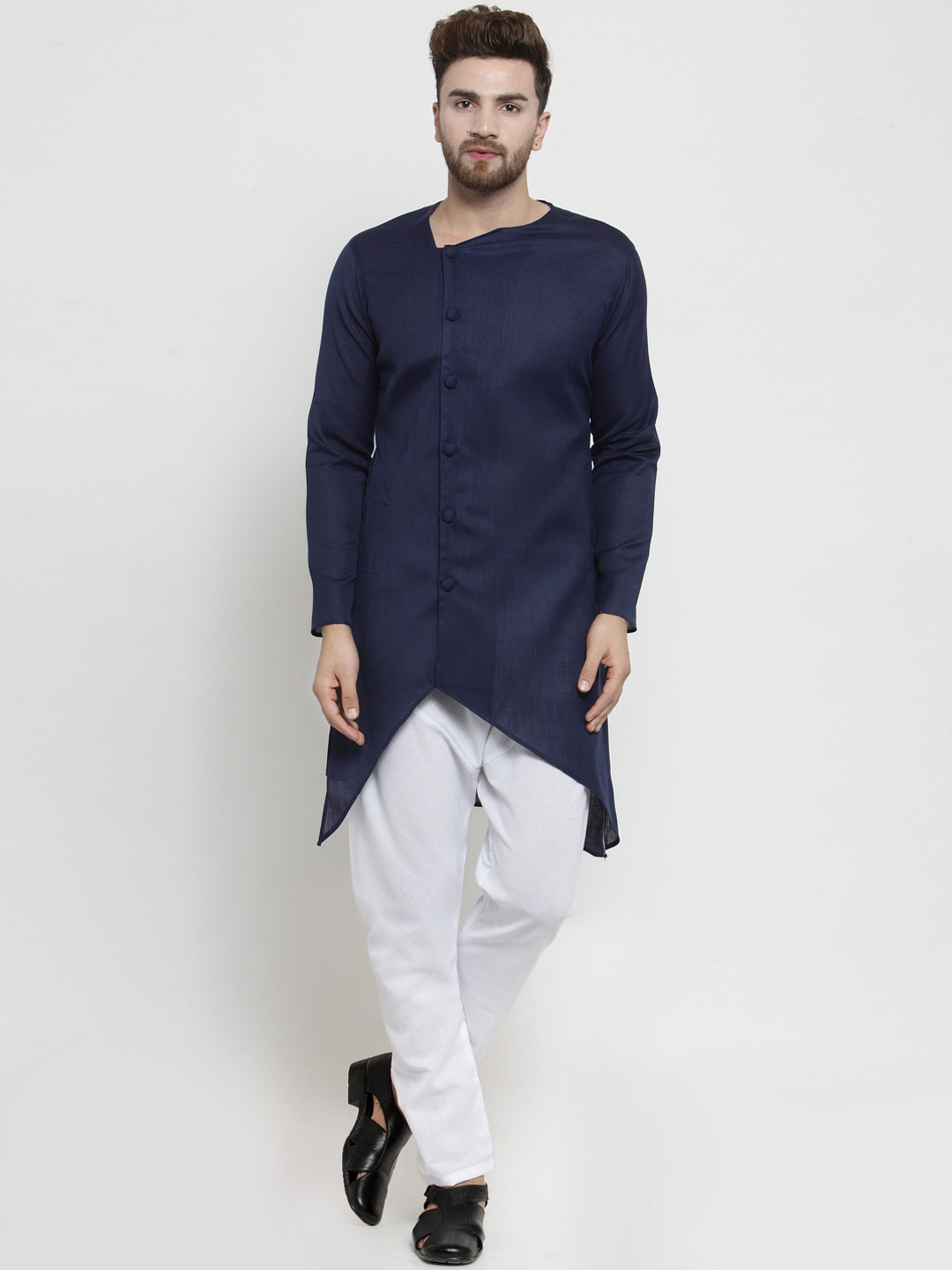 

TREEMODA Men Navy Blue & White Solid Linen Kurta with Pyjamas