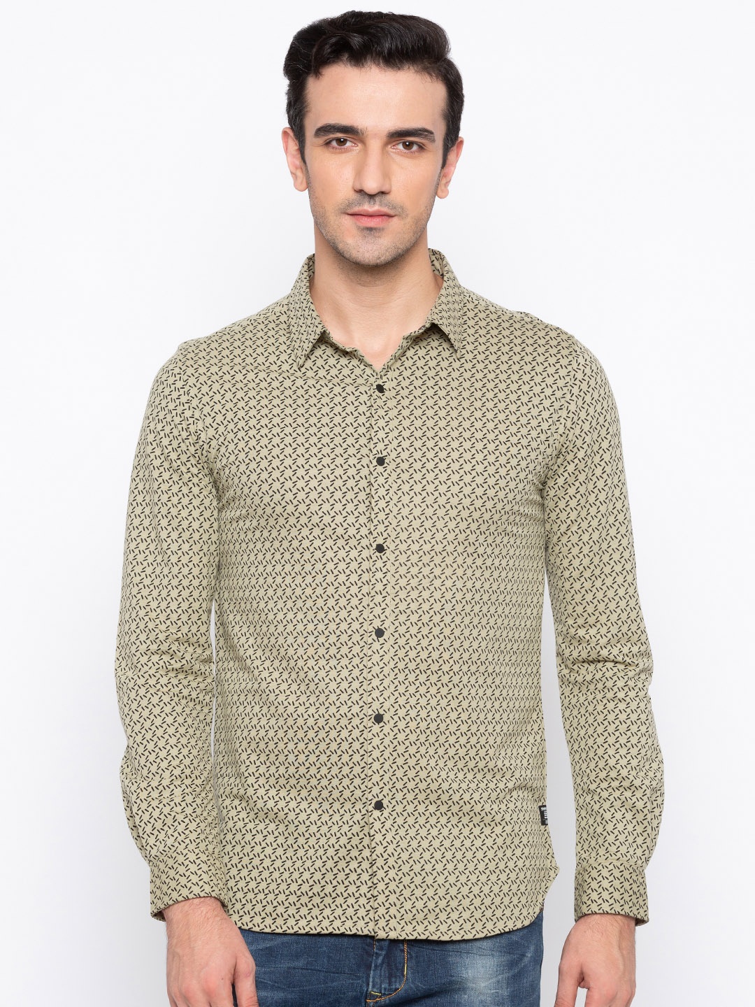 

Status Quo Men Beige Slim Fit Printed Casual Shirt