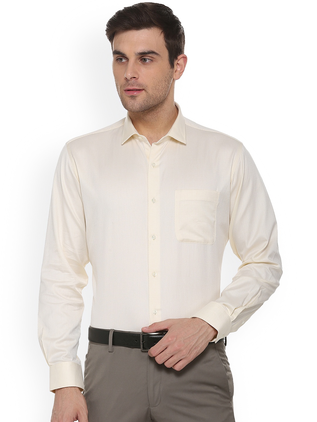 

Van Heusen Men Cream-Coloured Regular Fit Self Design Casual Shirt