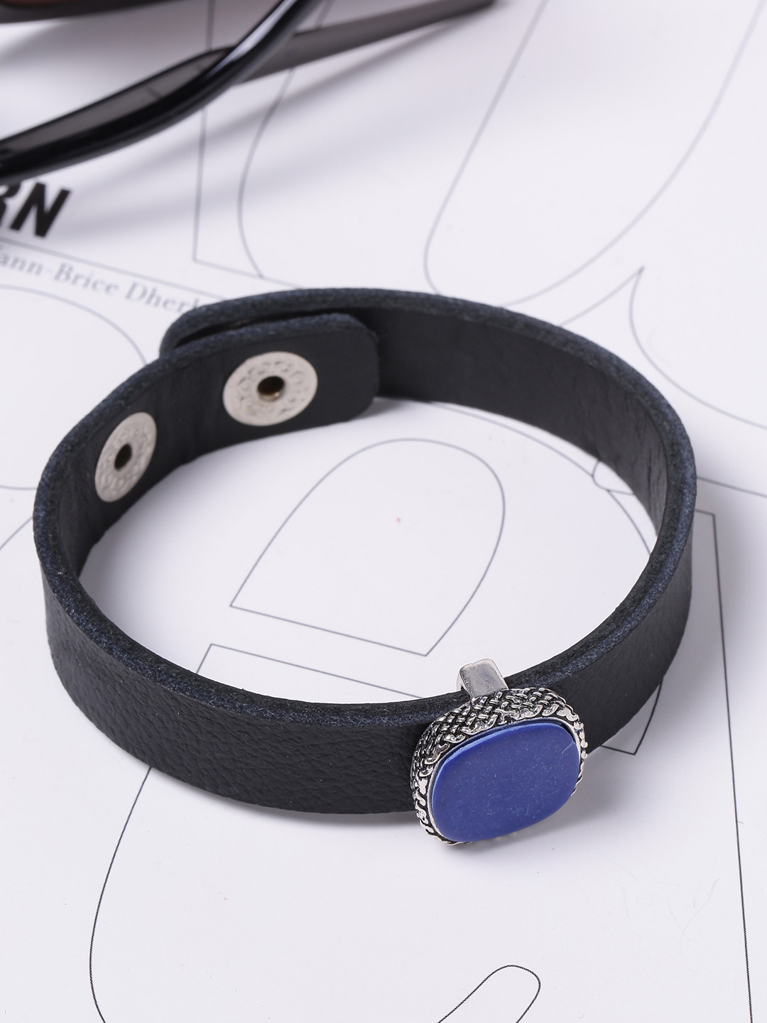 

Dare by Voylla Men Blue & Black Leather Silver-Plated Oxidised Charm Bracelet