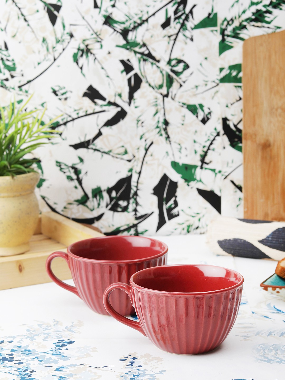 

VarEesha Set of 2 Red Textured Ceramic Mug