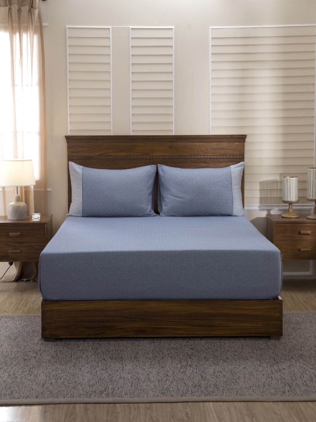 

MASPAR Blue Solid Flat 400 TC Egyptian Cotton King Bedsheet with 2 Pillow Covers