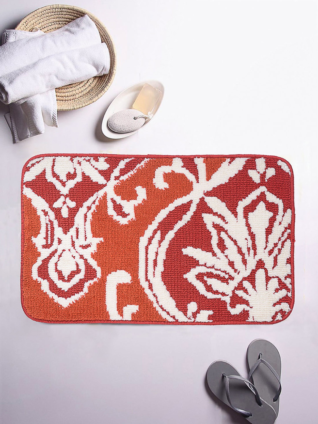 

ROMEE Orange & Multicoloured Printed Rectangular Bath Rug