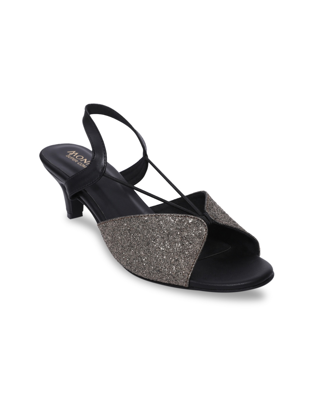 

Monrow Women Black Solid Sandals