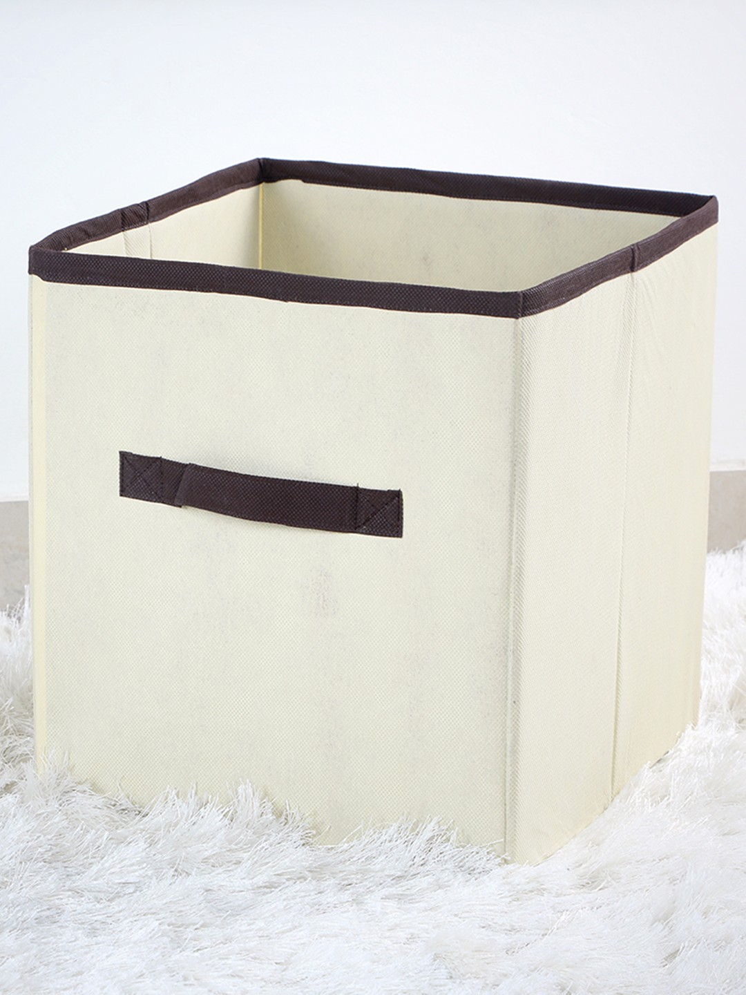 

My Gift Booth Off White Storage Cube