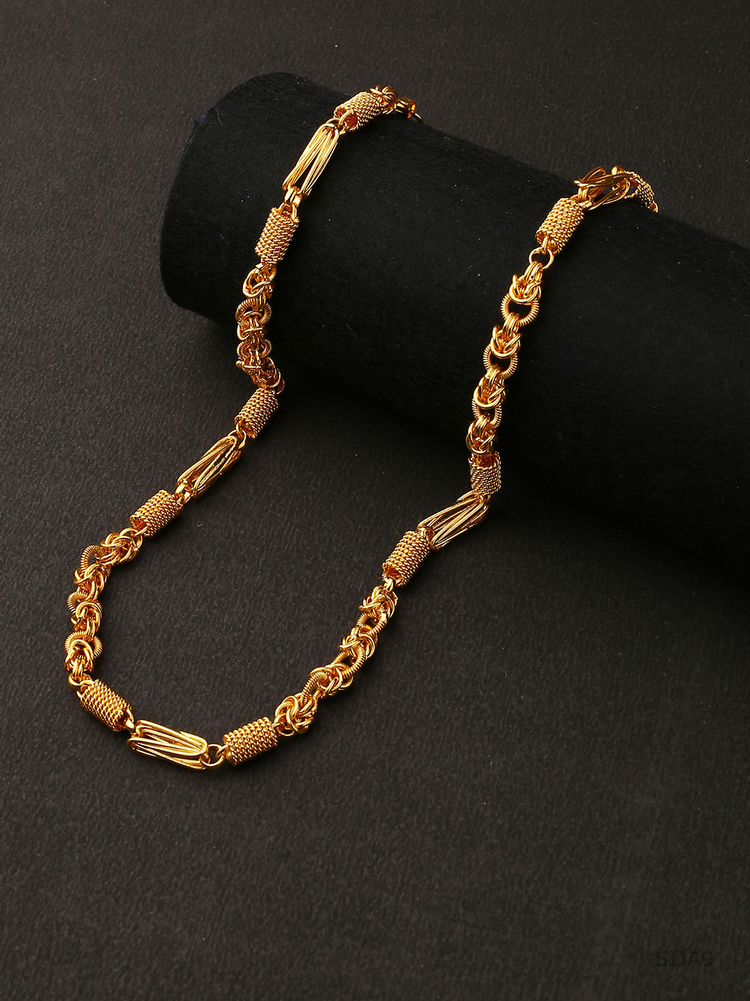 

Dare by Voylla Men Gold-Toned Brass Gold-Plated Handcrafted Chain