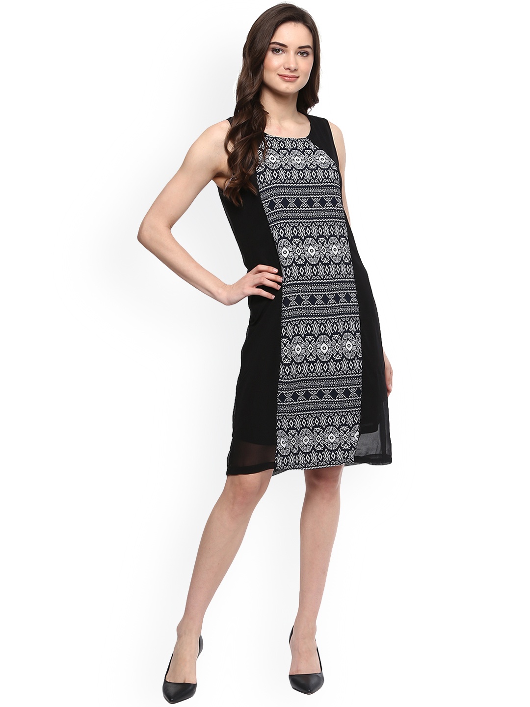 

Mayra Women Black Printed Bodycon Dress