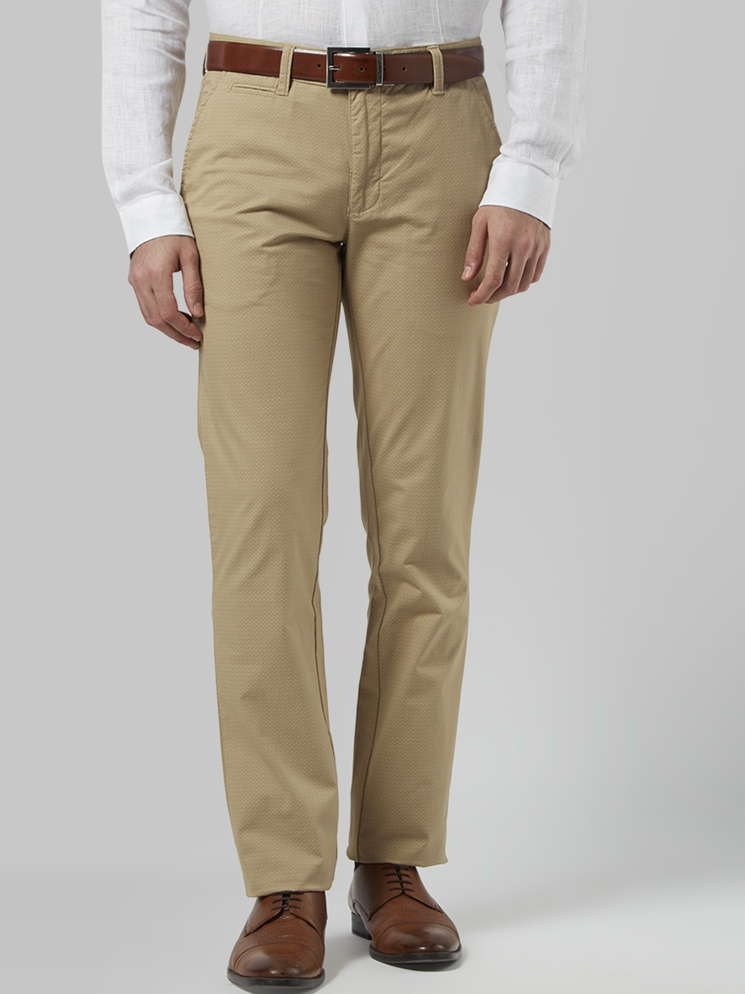 

Park Avenue Men Brown Tapered Fit Solid Formal Trousers