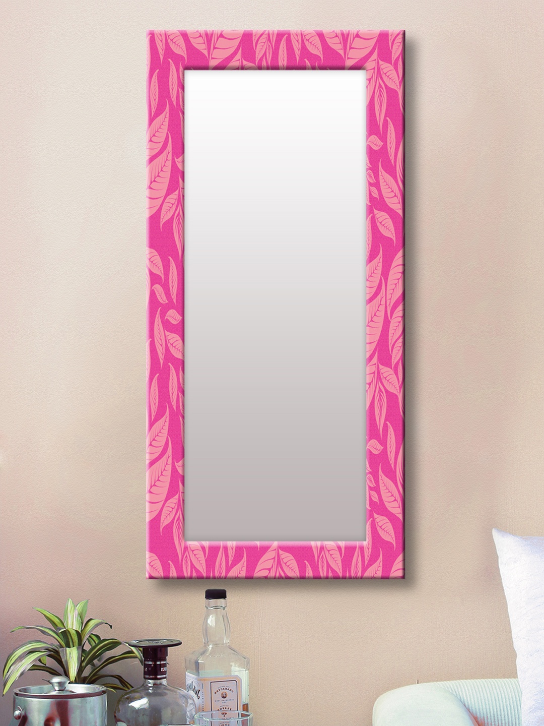 

999Store Pink Framed Wall Mirror