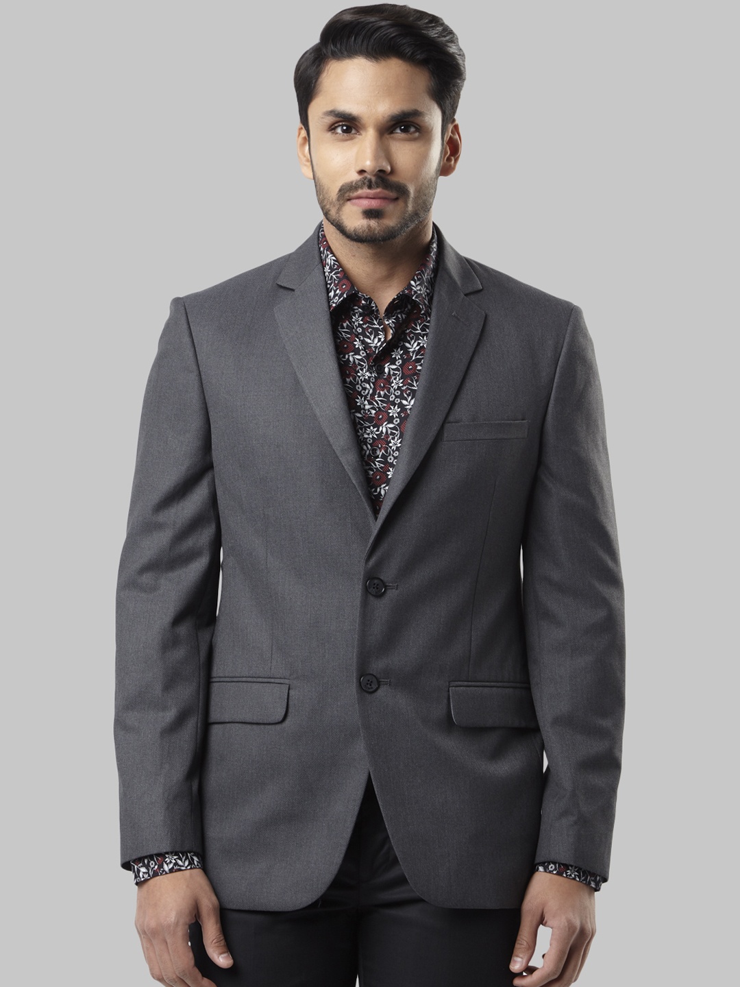 

Raymond Men Grey Solid Single-Breasted Blazer