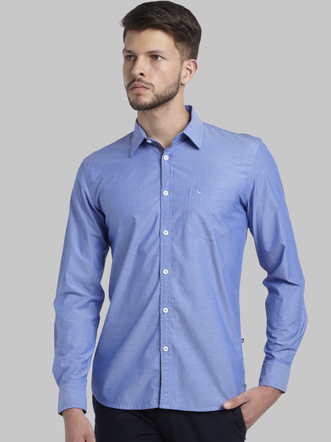 

Parx Men Blue Slim Fit Solid Casual Shirt