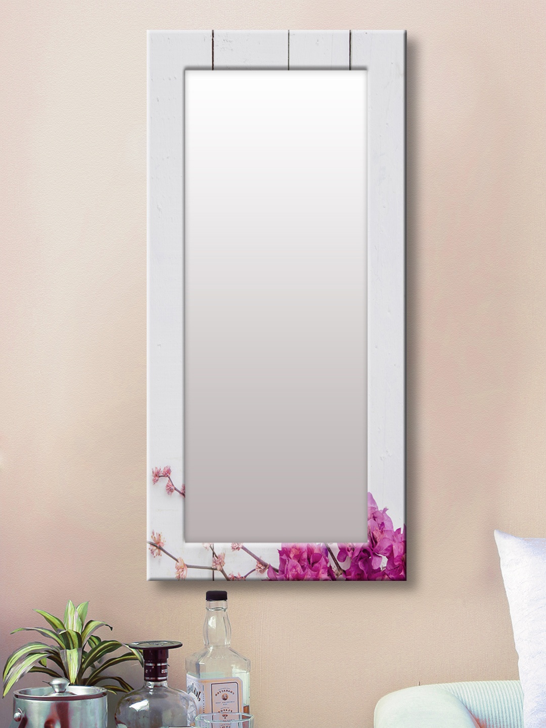 

999Store White & Pink Framed Wall Mirror