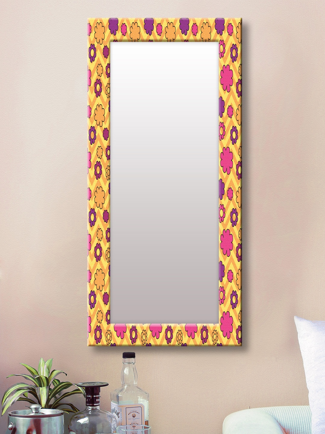 

999Store Yellow Framed Wall Mirror