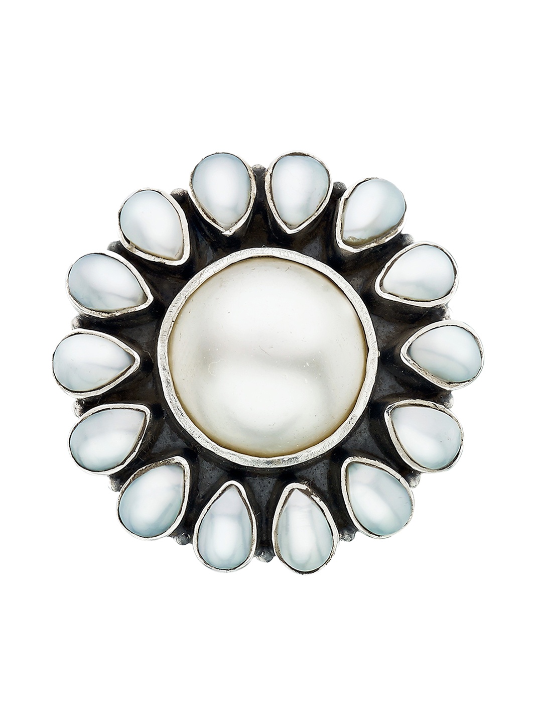 

ahilya Sterling Silver Shukti Mother Of Pearl Cocktail Ring