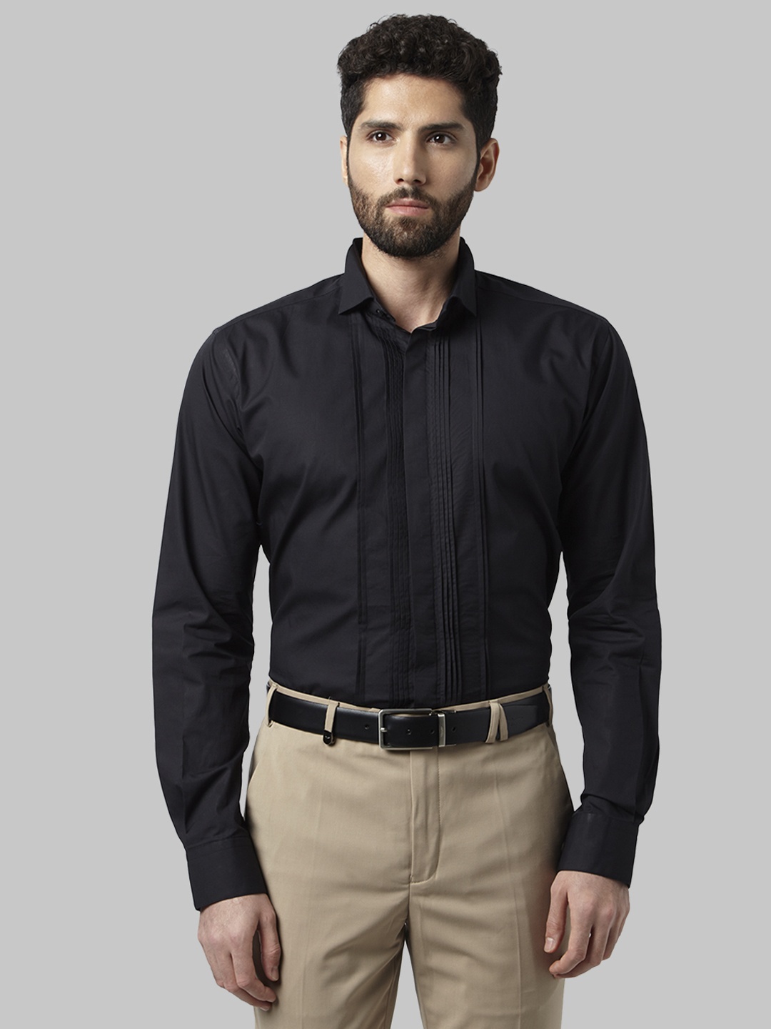 

Park Avenue Men Black Slim Fit Solid Formal Shirt