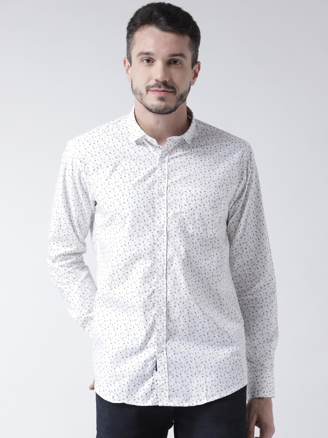 

Routeen Men White Modern Slim Fit Printed Casual Shirt