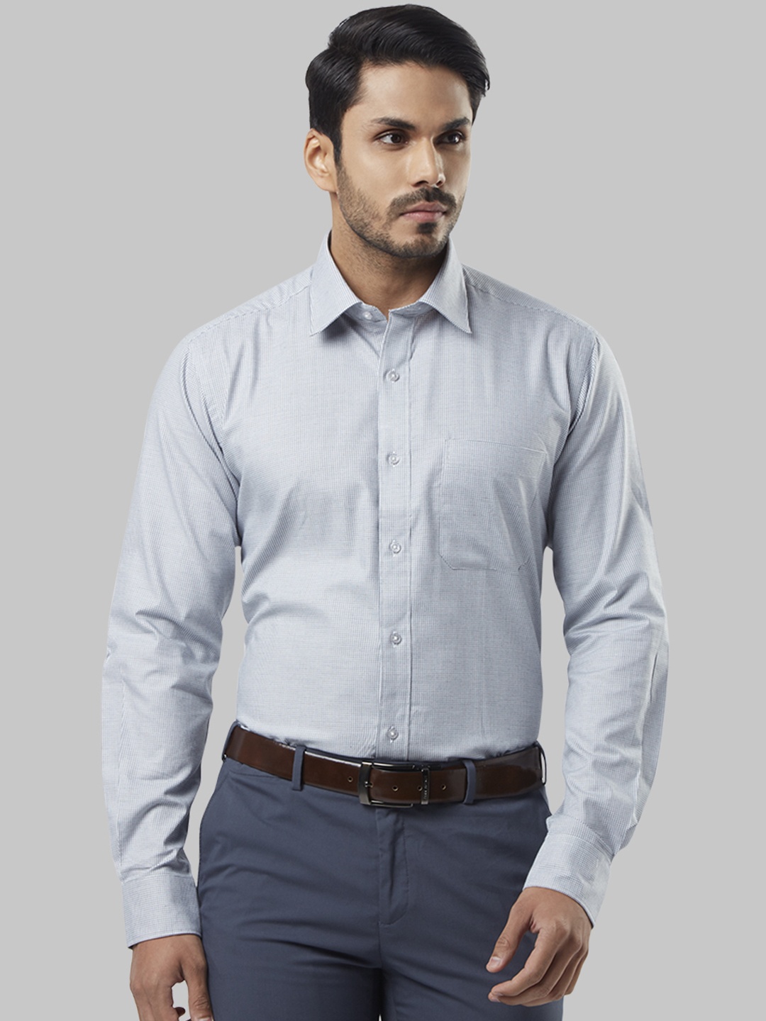 

Raymond Men White Slim Fit Self Design Formal Shirt