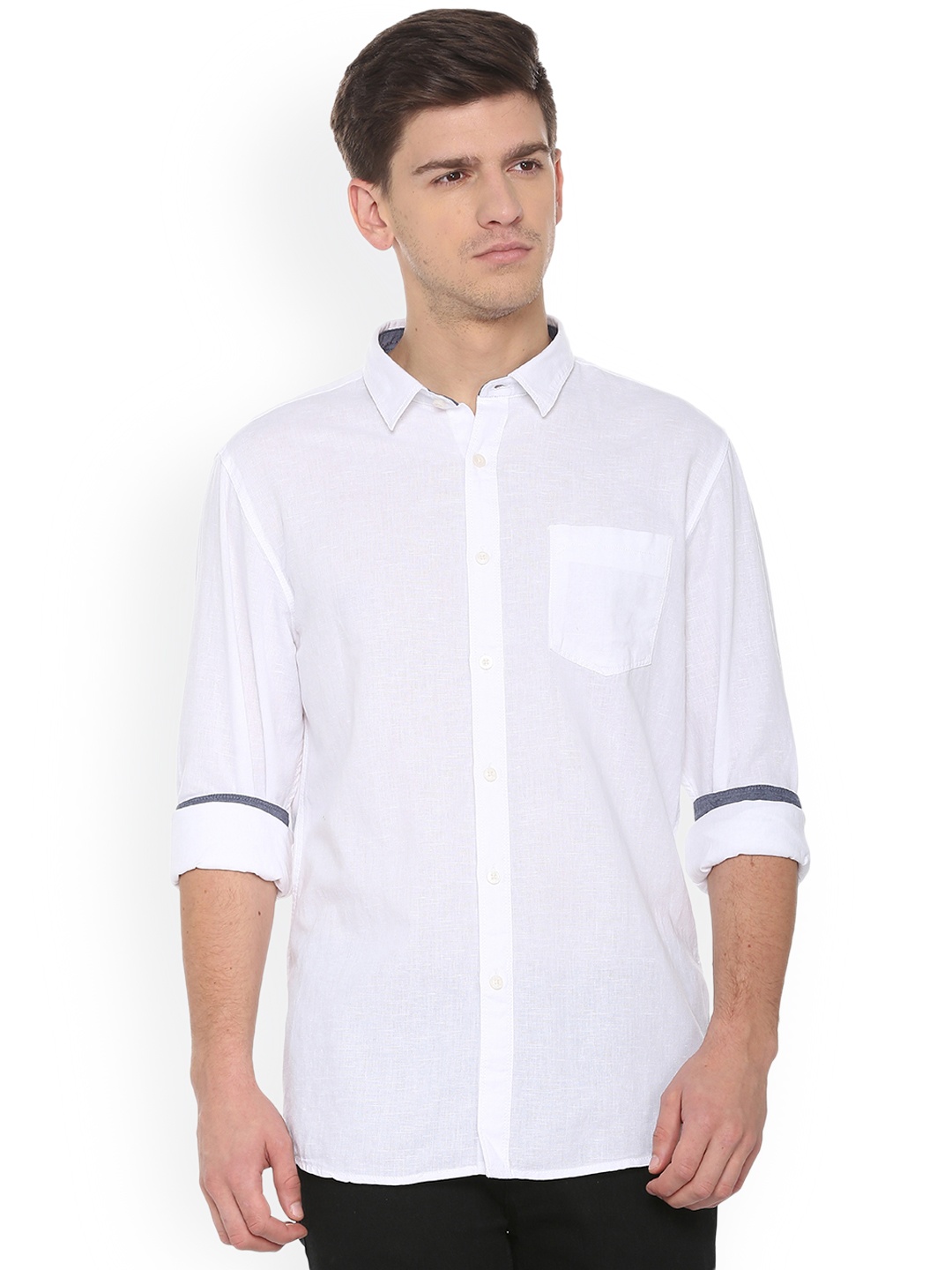 

People Men White Regular Fit Solid Casual Shirt