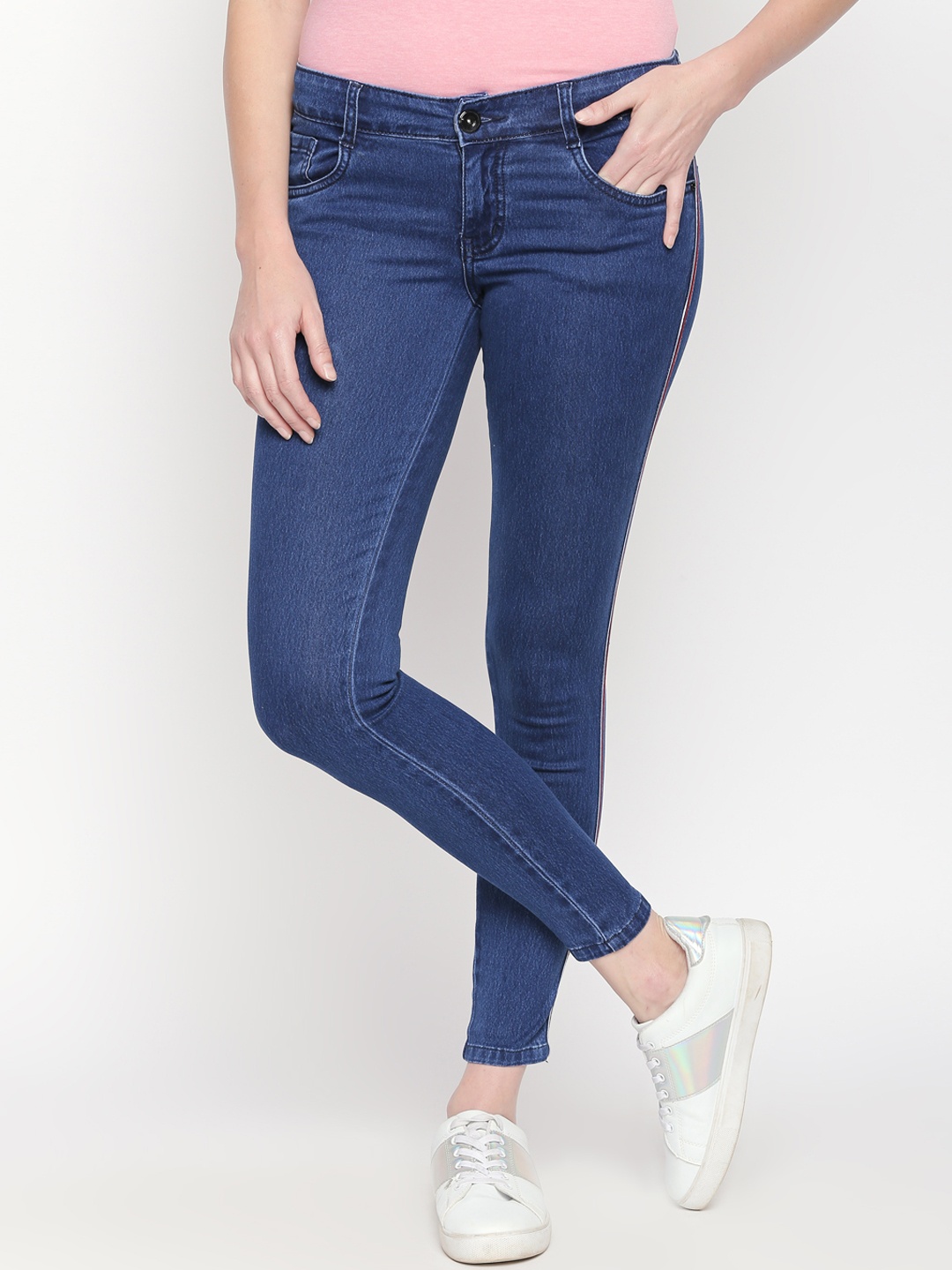 

High Star Women Blue Slim Fit Mid-Rise Clean Look Stretchable Jeans