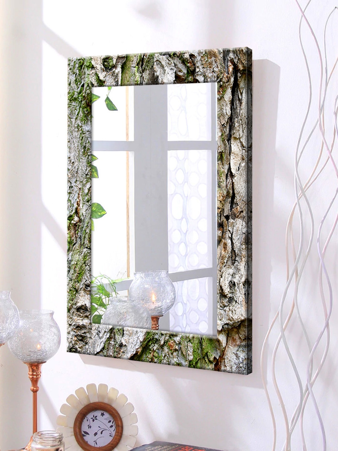 

999Store White & Green Framed Wall Mirror