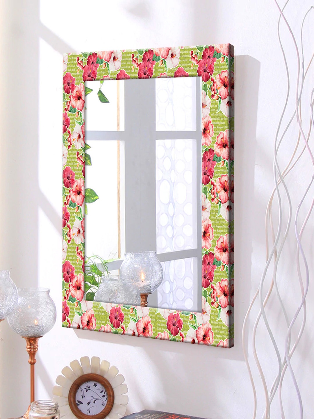 

999Store Pink Framed Wall Mirror