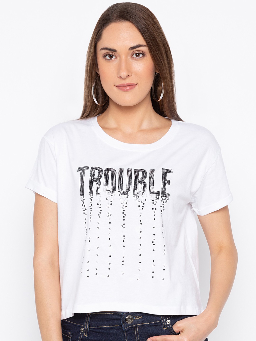 

Globus Women White Solid Round Neck T-shirt