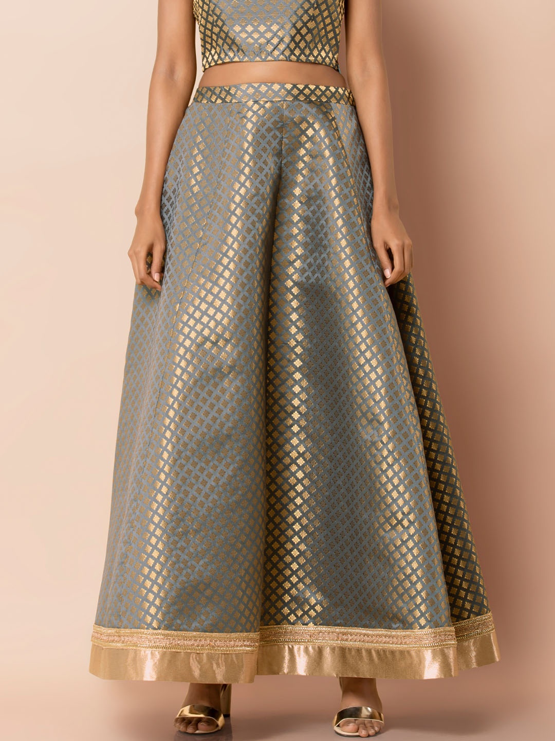 

INDYA Women Grey & Gold-Coloured Banarasi Woven Design Maxi Flared Skirt