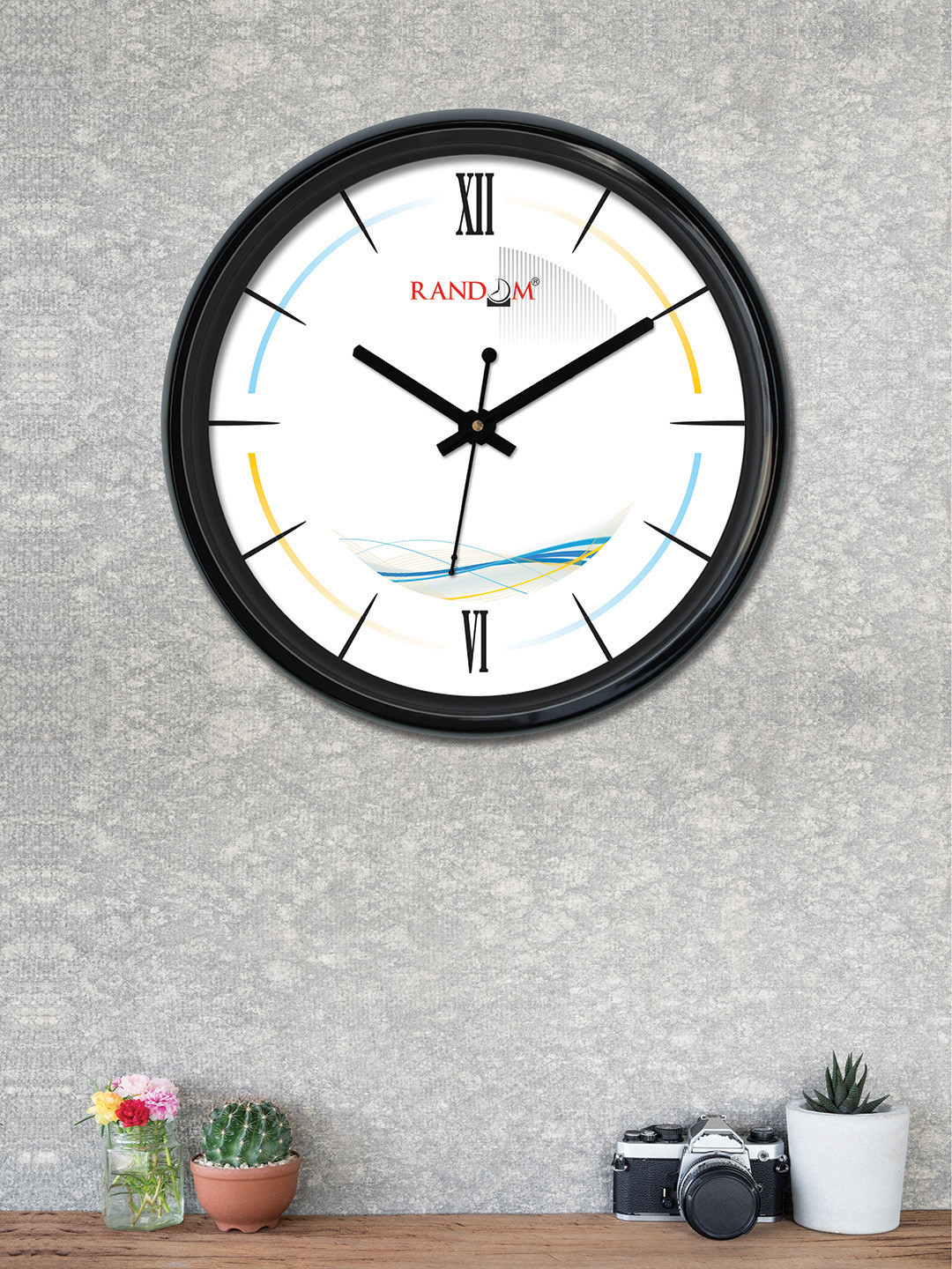 

RANDOM Off-White Round Printed 30 x 30 cm Analogue Wall Clock