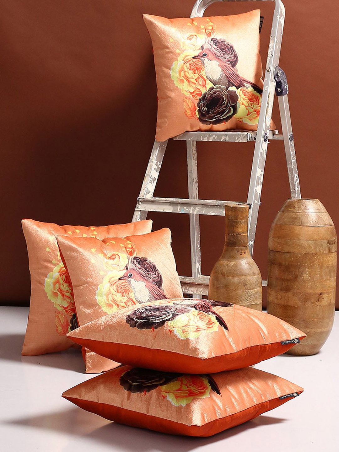 

ROMEE Beige Set of 5 Floral Square Cushion Covers