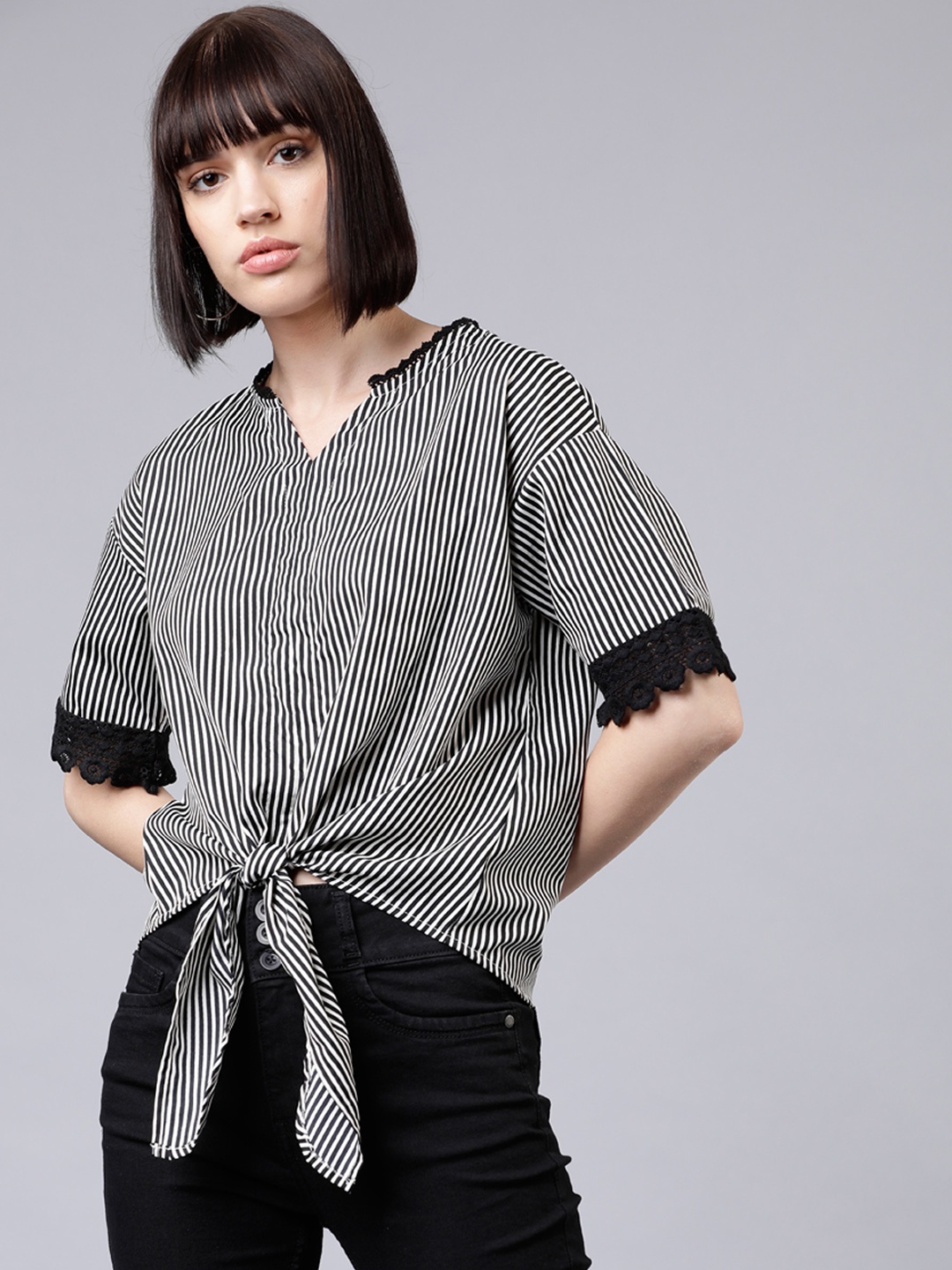 

Tokyo Talkies Women Black & White Striped Top
