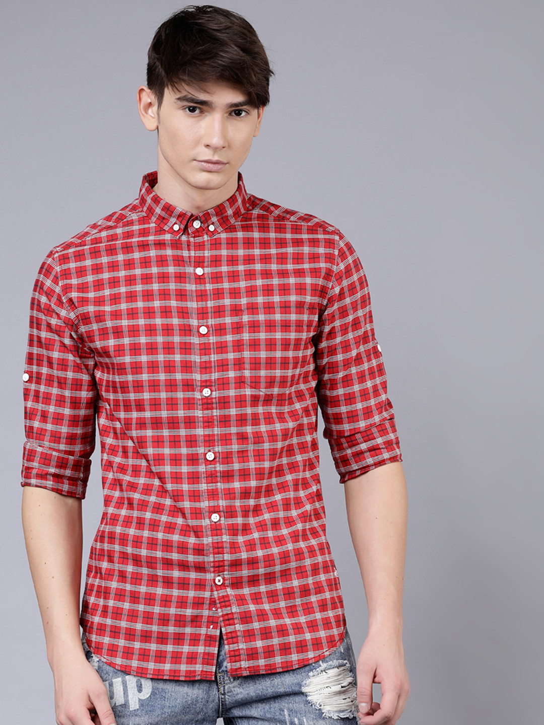 

LOCOMOTIVE Men Red & White Slim Fit Checked Casual Shirt