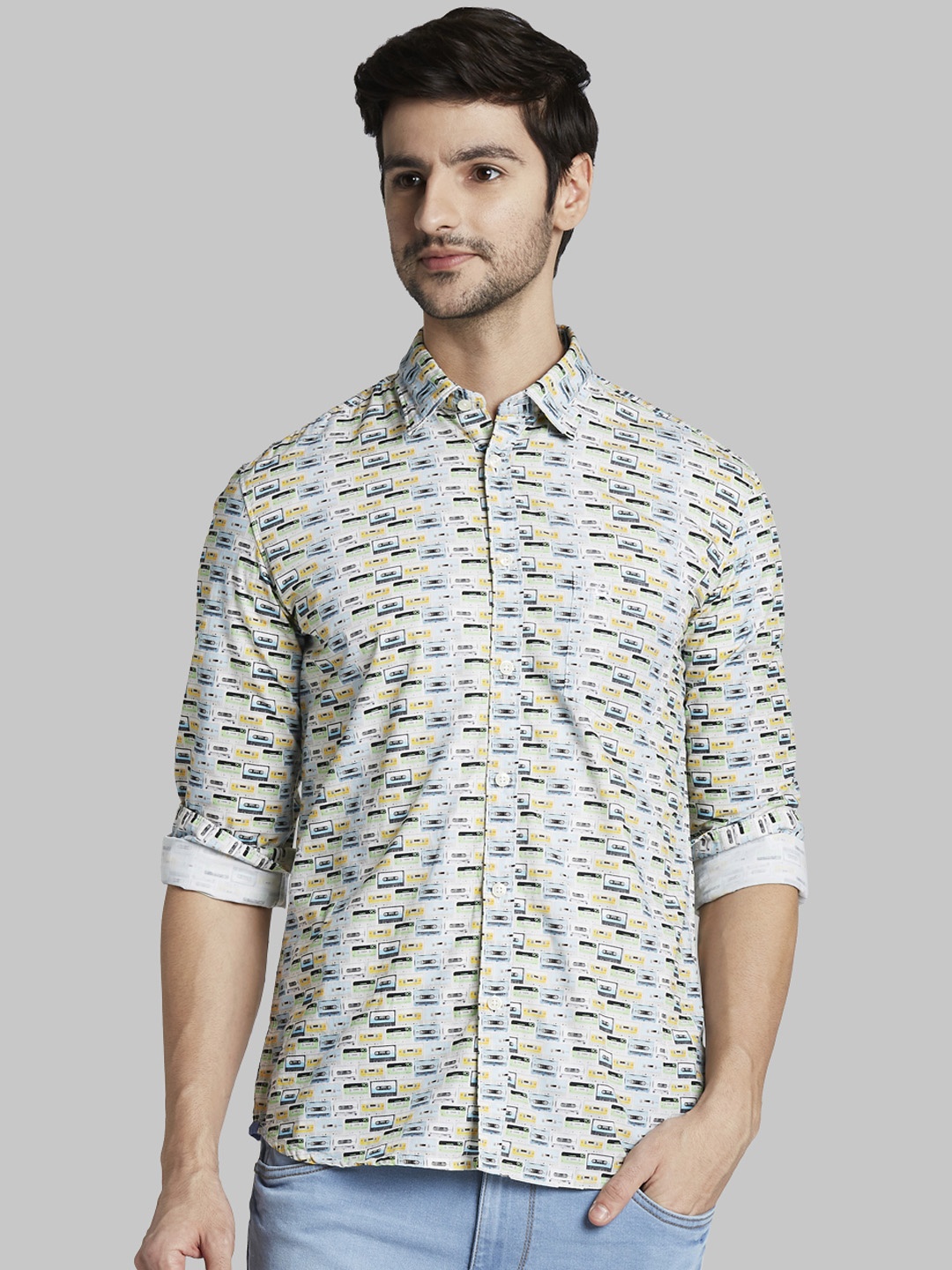 

Parx Men Off-White & Blue Slim Fit Printed Casual Shirt