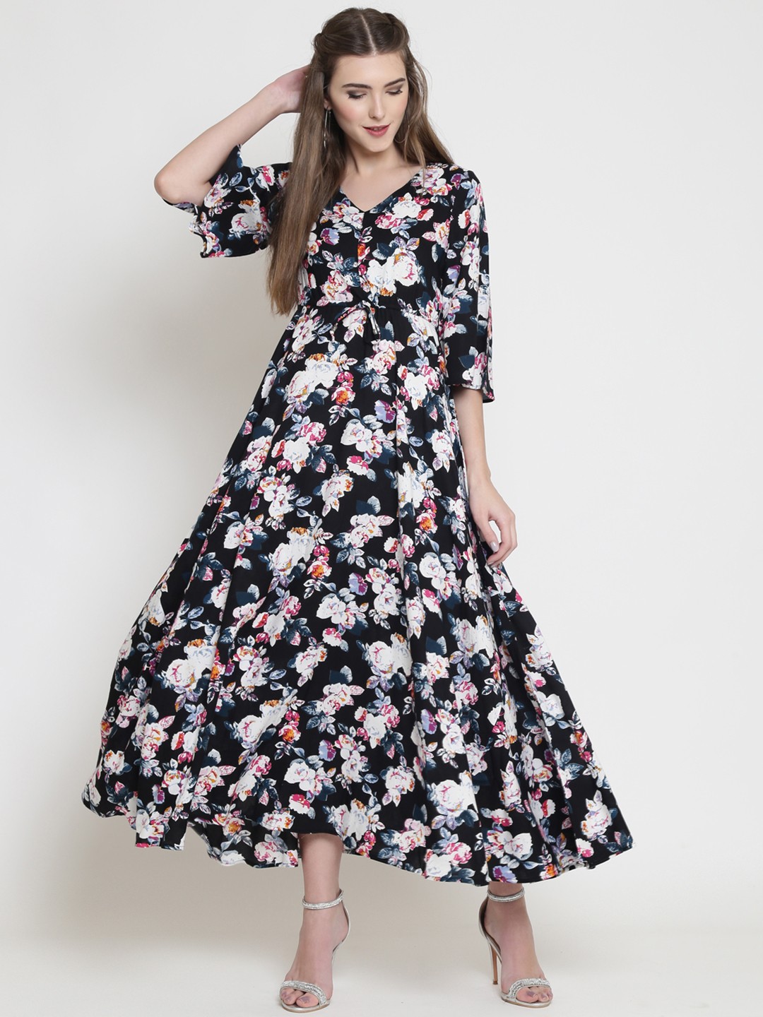 

Sera Women Black Floral Print Maxi Dress