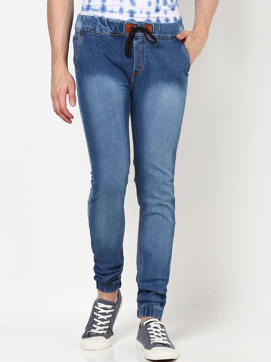 

Urbano Fashion Men Blue Slim Fit Mid-Rise Clean Look Stretchable Jeans