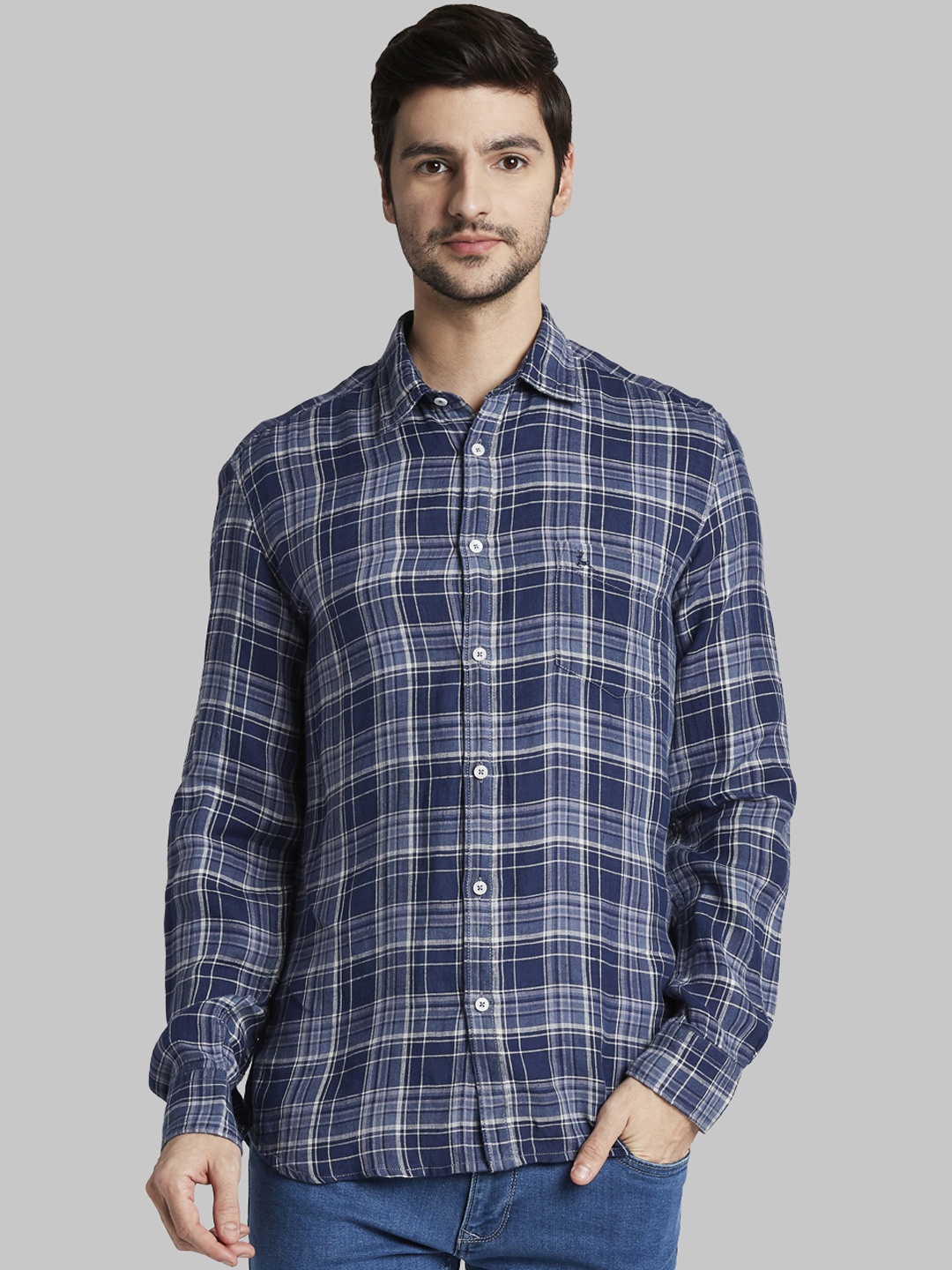 Parx Men Blue & Beige Slim Fit Checked Casual Shirt