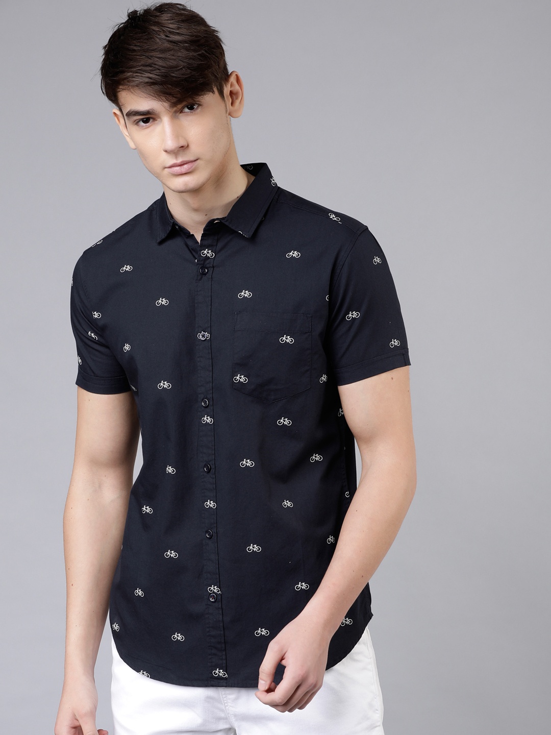 

HIGHLANDER Men Navy Blue & White Slim Fit Printed Casual Shirt