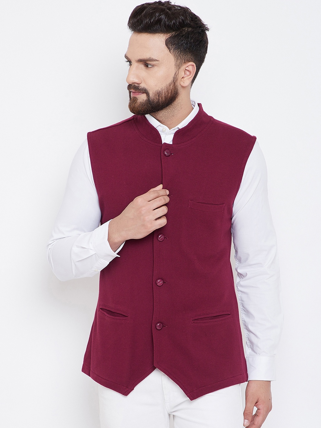 

Hypernation Men Maroon Solid Pure Cotton Nehru Jacket