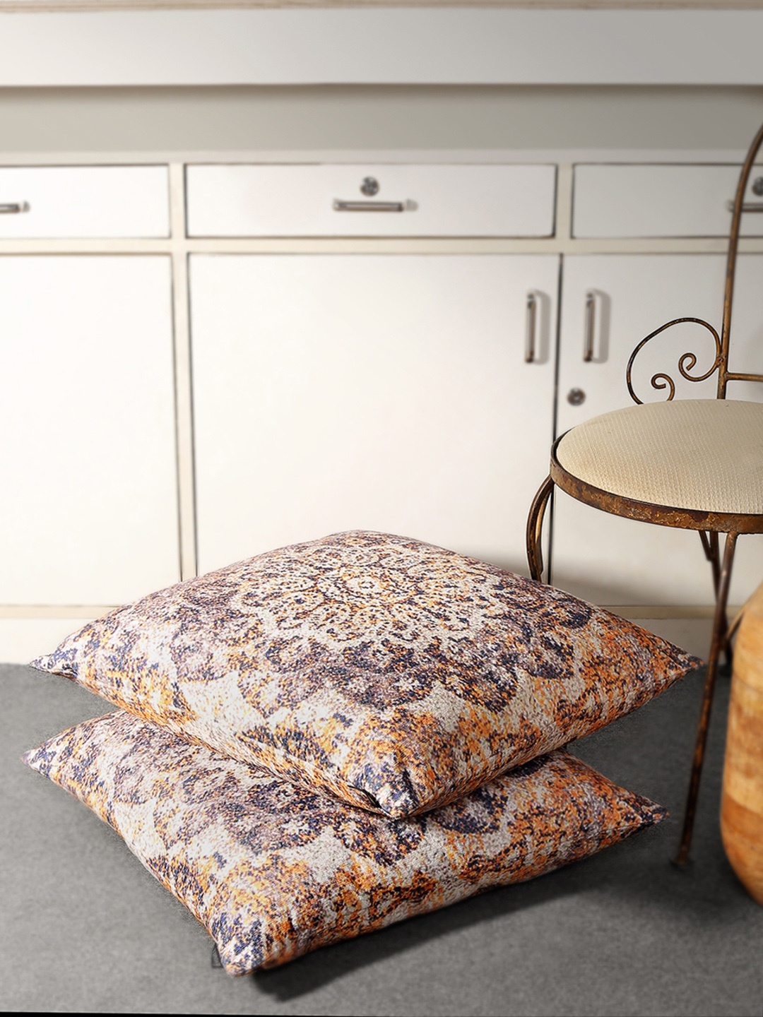 

ROMEE Beige & Navy Blue Set of 2 Ethnic Motifs Square Cushion Covers