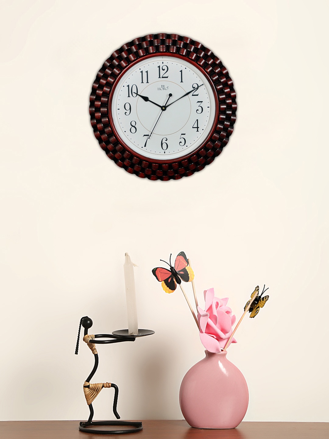 

Horo White Handcrafted Geometric Solid Analogue Wall Clock