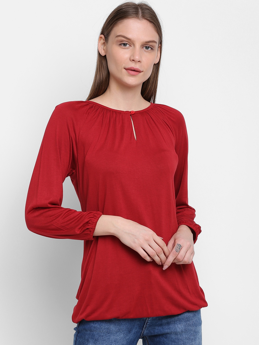 

Rute Women Red Solid Top