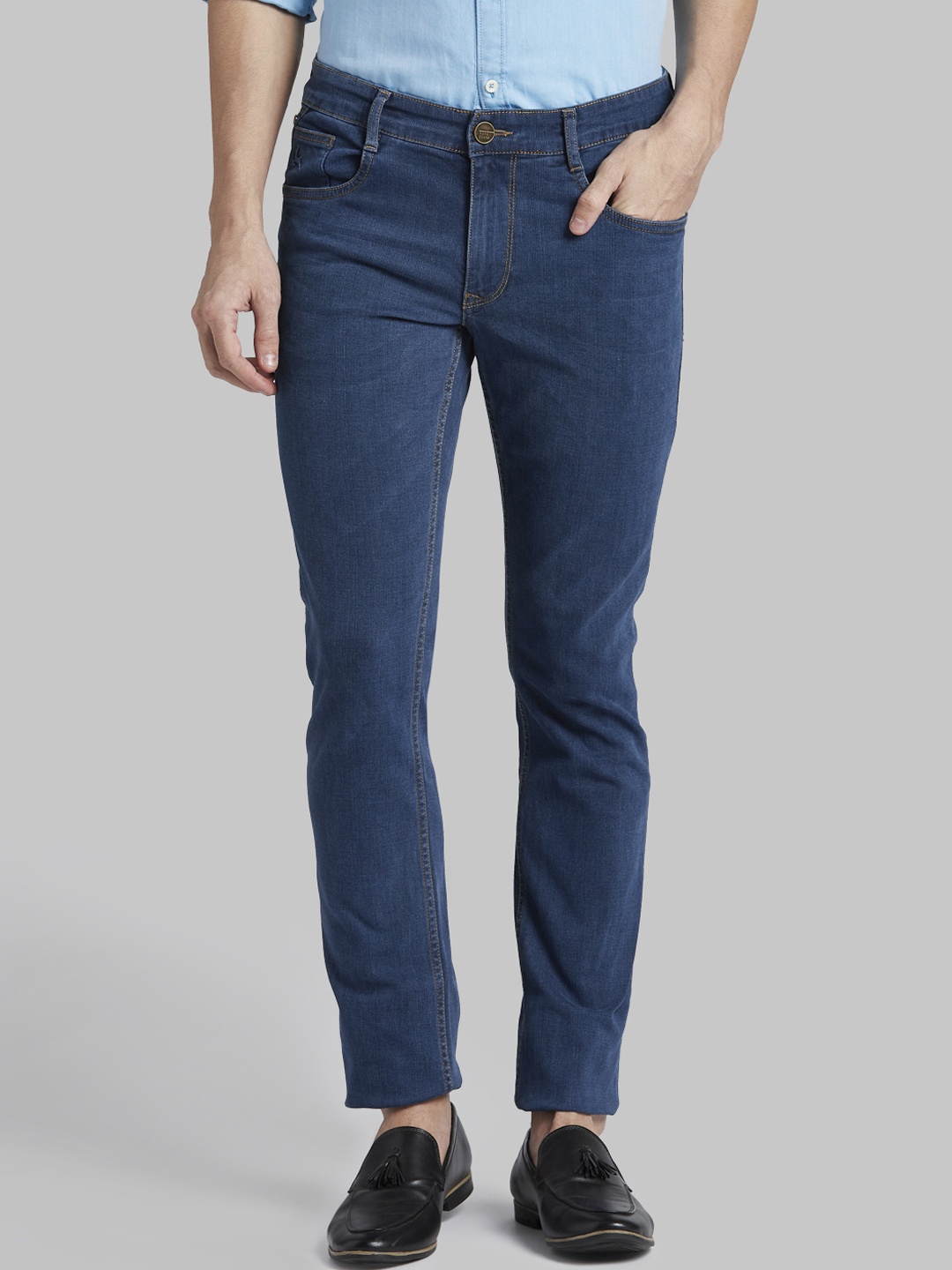 

Parx Men Blue Regular Fit Mid-Rise Clean Look Jeans