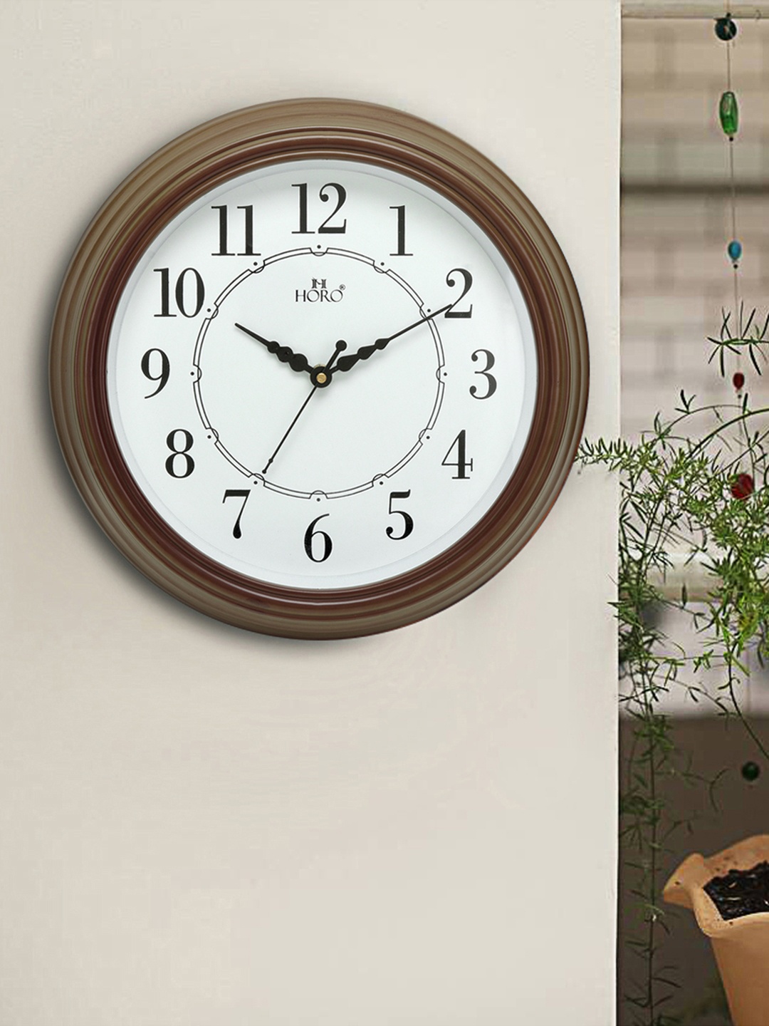 

Horo White & Brown Handcrafted Geometric Solid Analogue Wall Clock