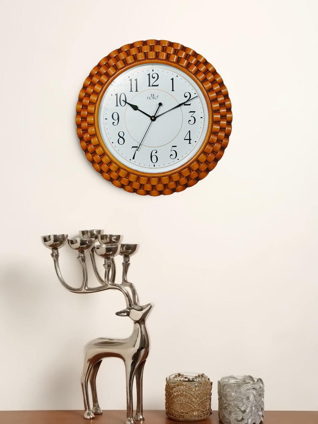 

Horo White Handcrafted Geometric Solid Analogue Wall Clock