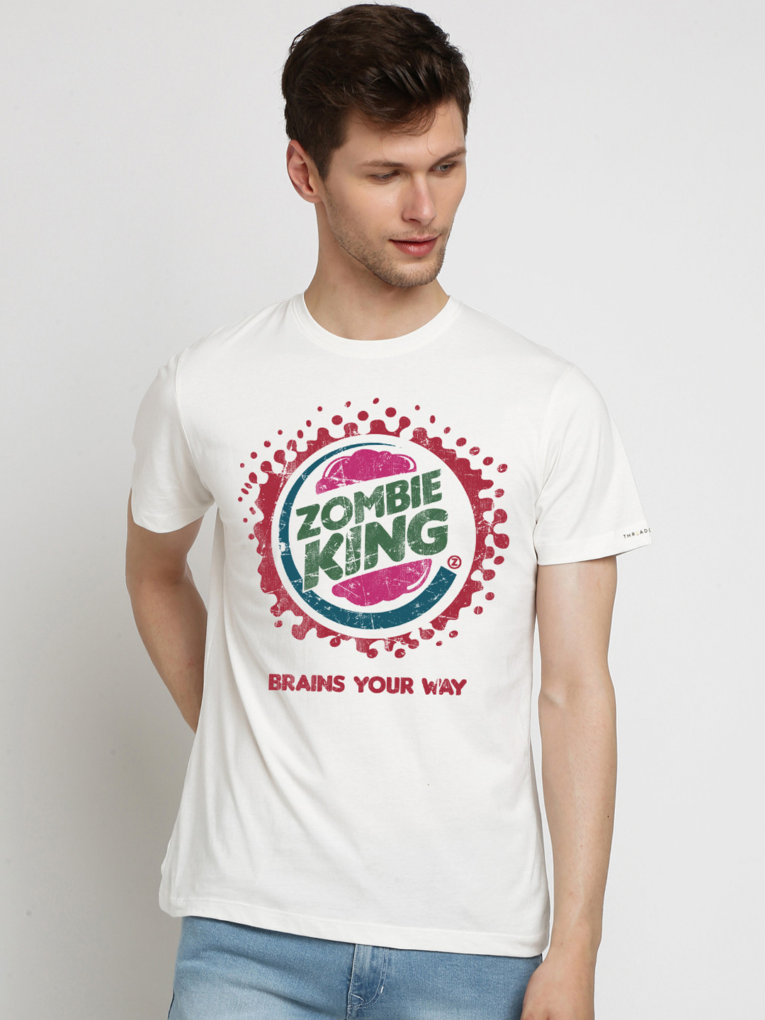 

THREADCURRY Men White Printed Round Neck T-shirt